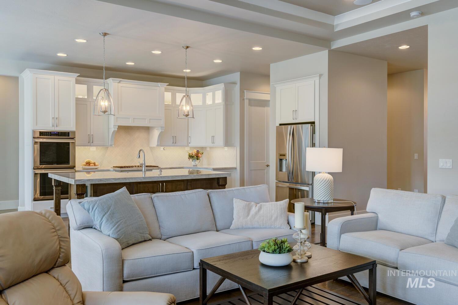 6223 W Walton Pond Dr.