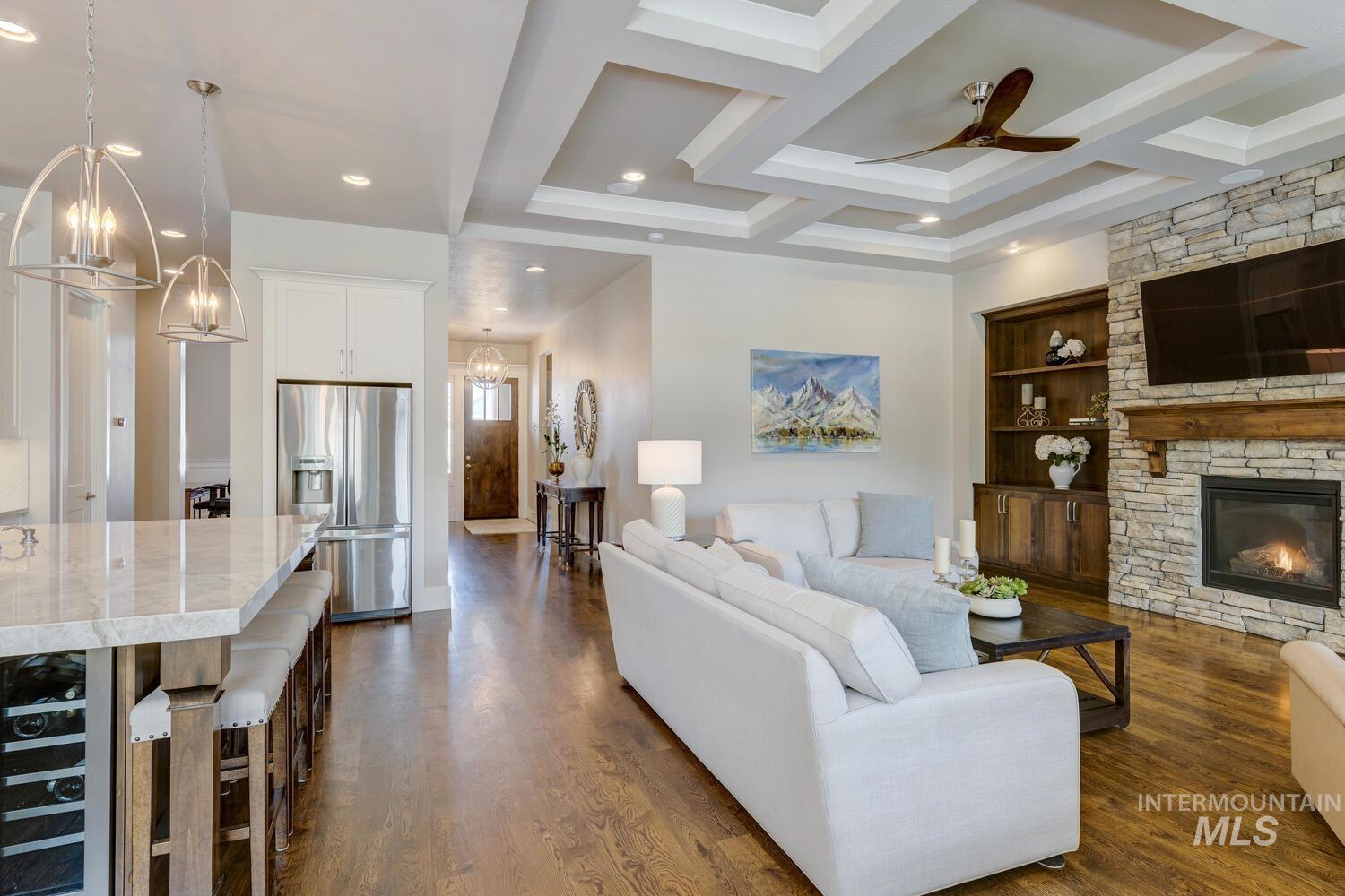 6223 W Walton Pond Dr.