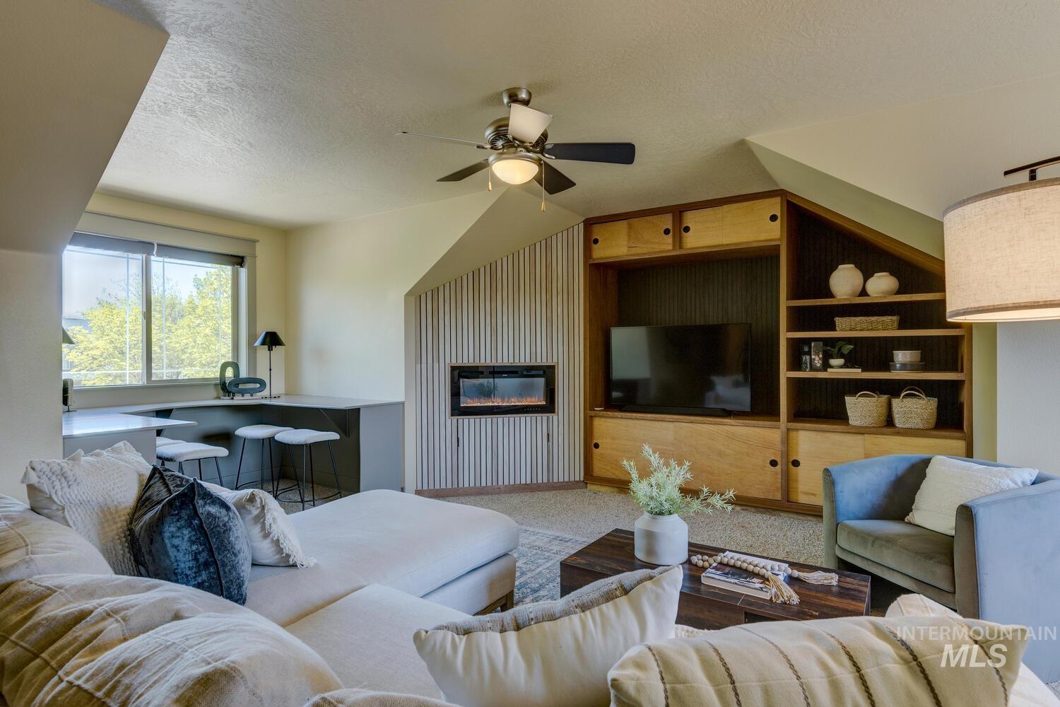 12960 N Schicks Ridge Rd