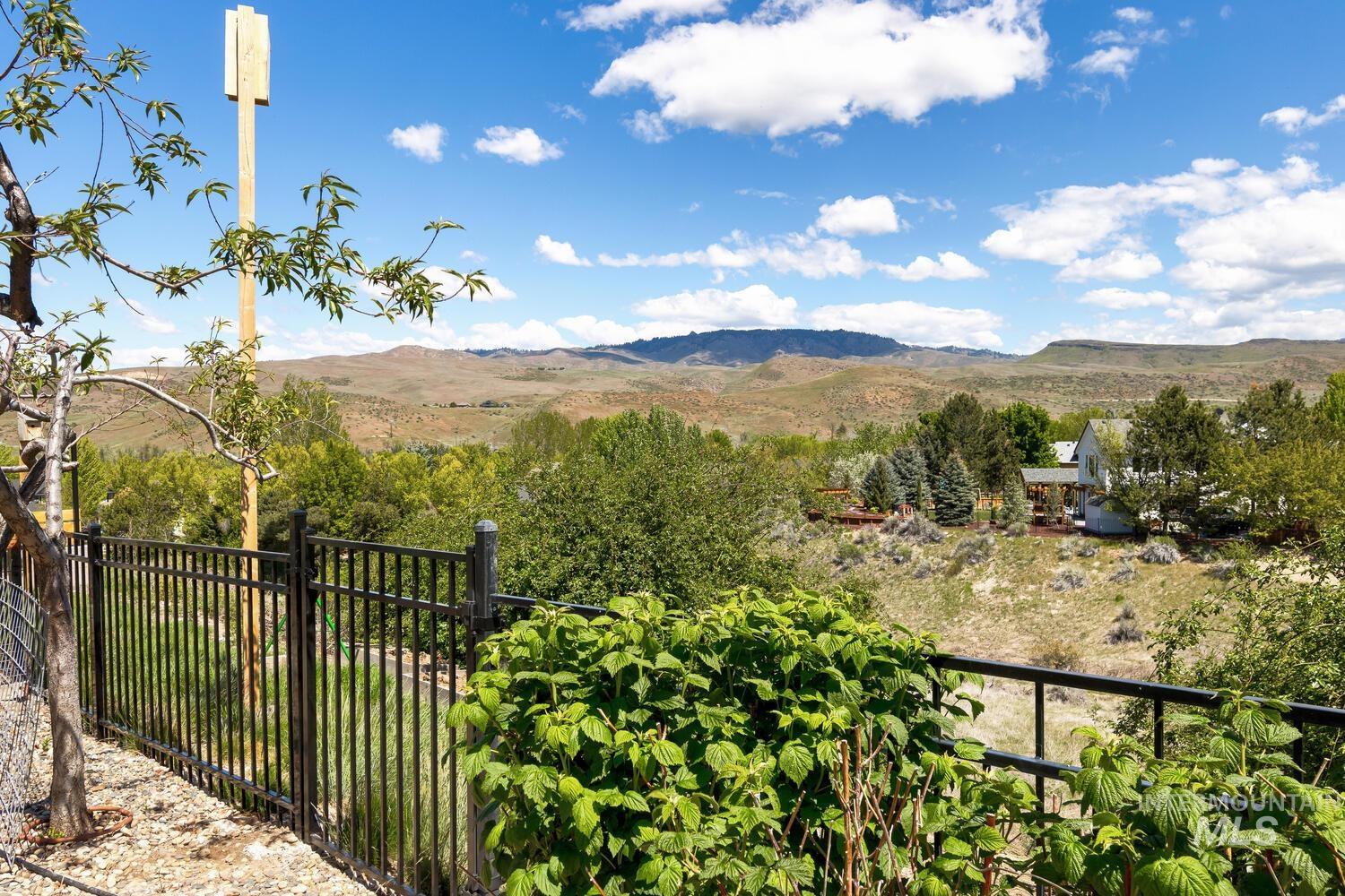 12960 N Schicks Ridge Rd