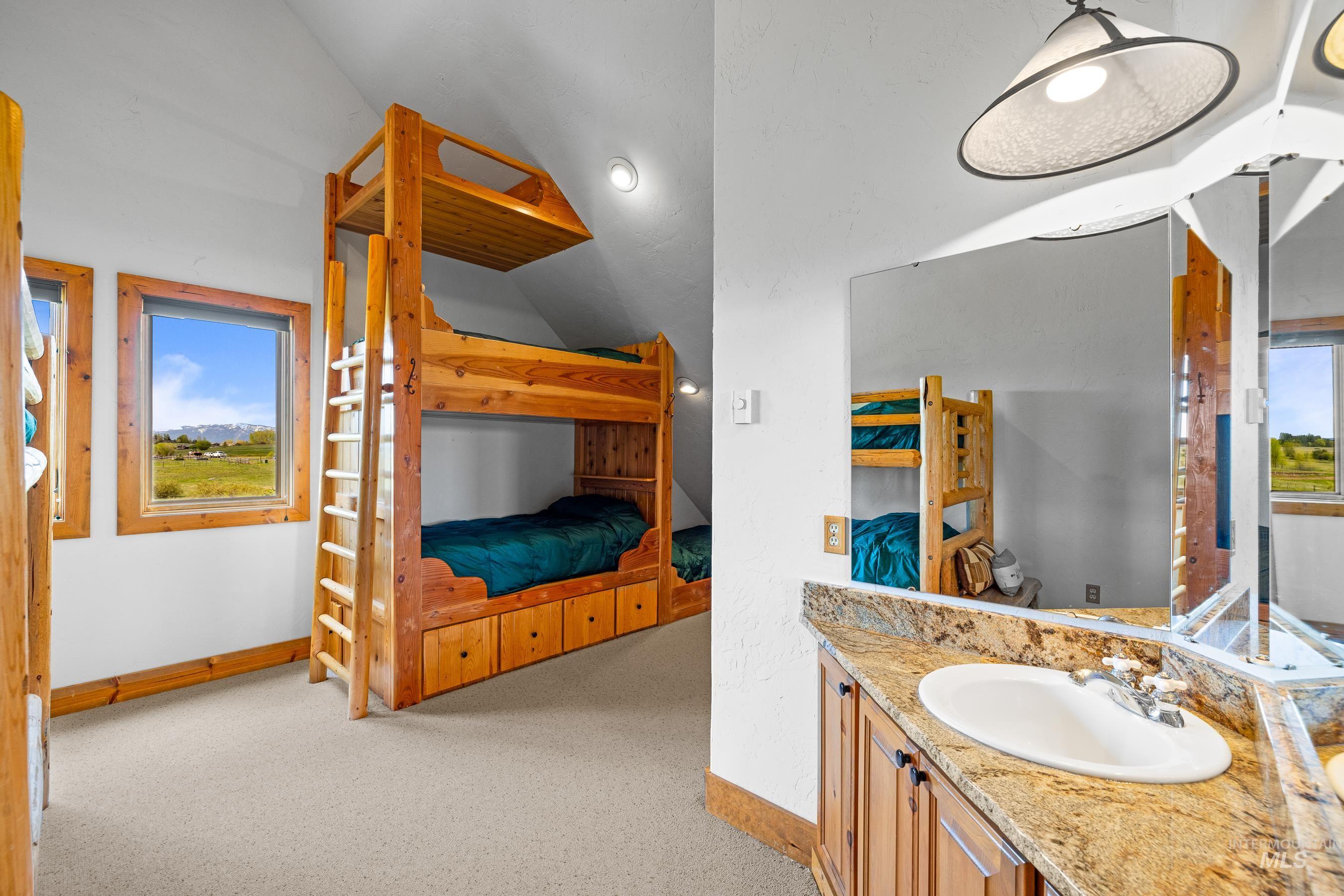 14138 Pioneer Rd, McCall