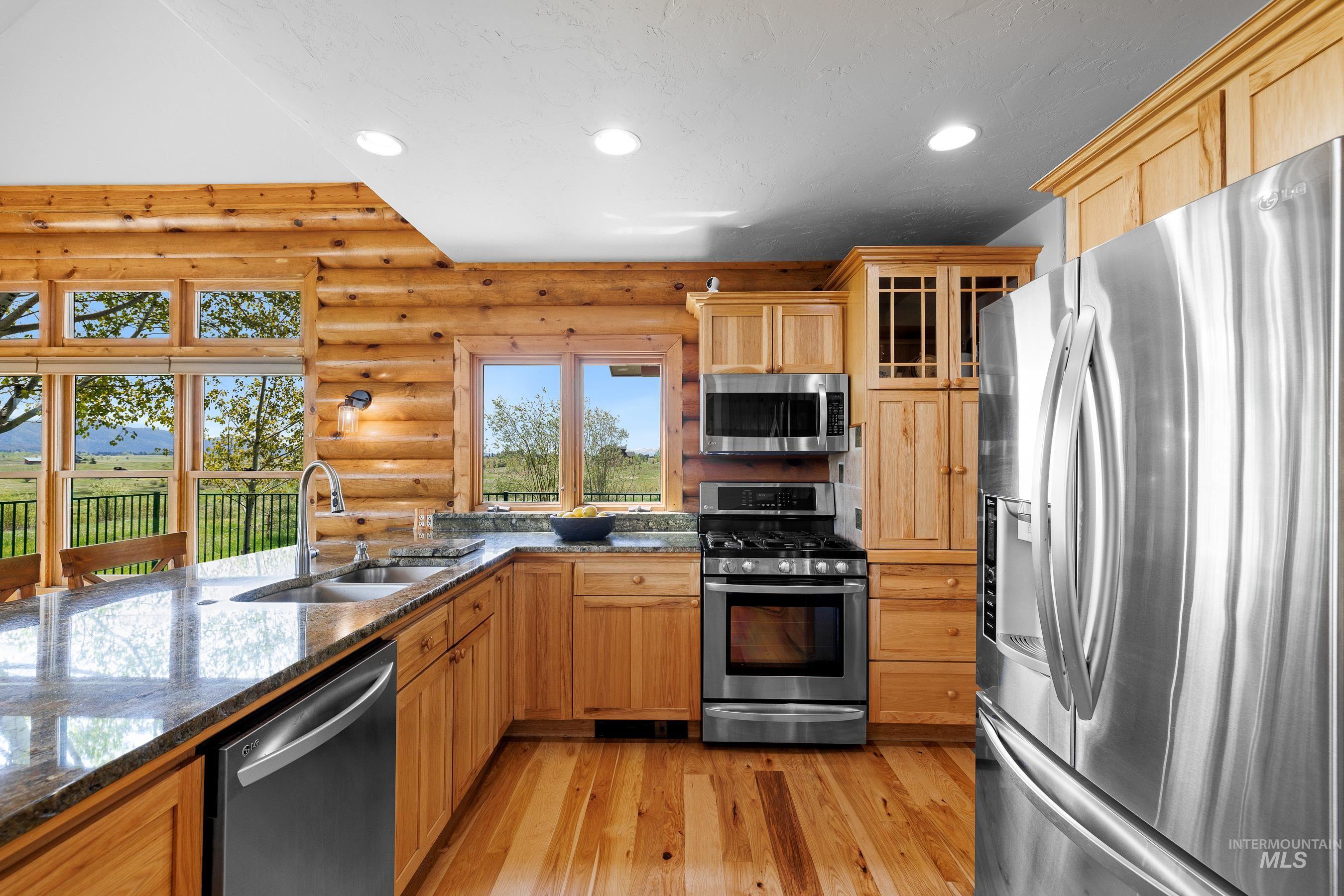 14138 Pioneer Rd, McCall