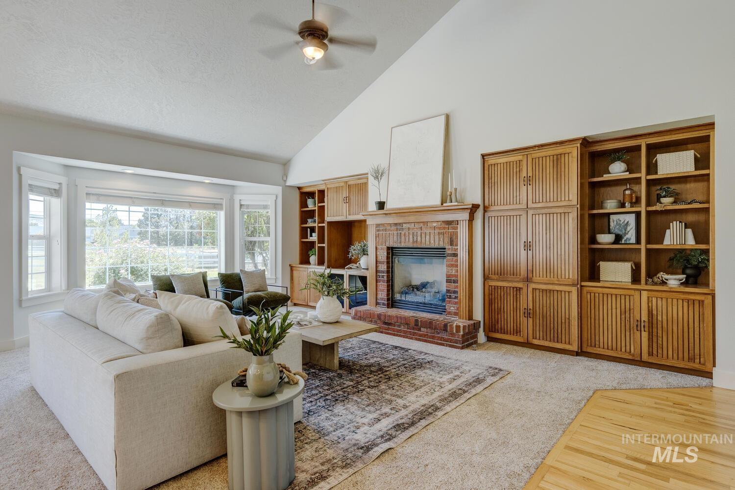 6853 N Bogart Lane