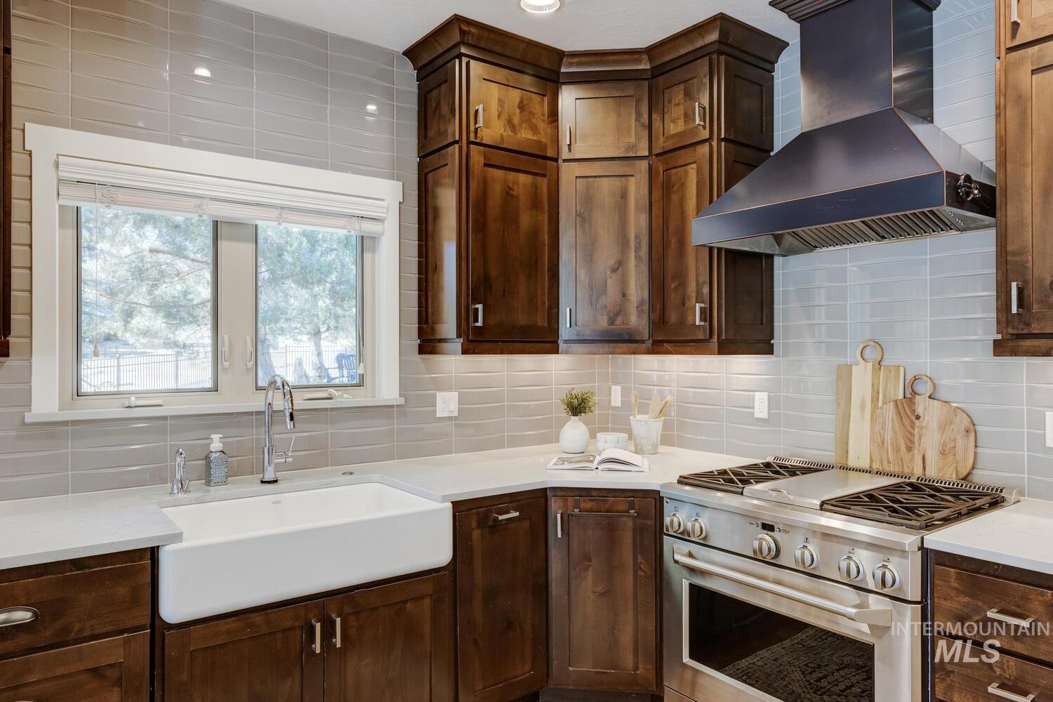 13122 N Lookout Circle