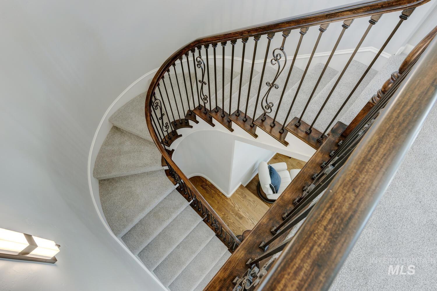 13122 N Lookout Circle