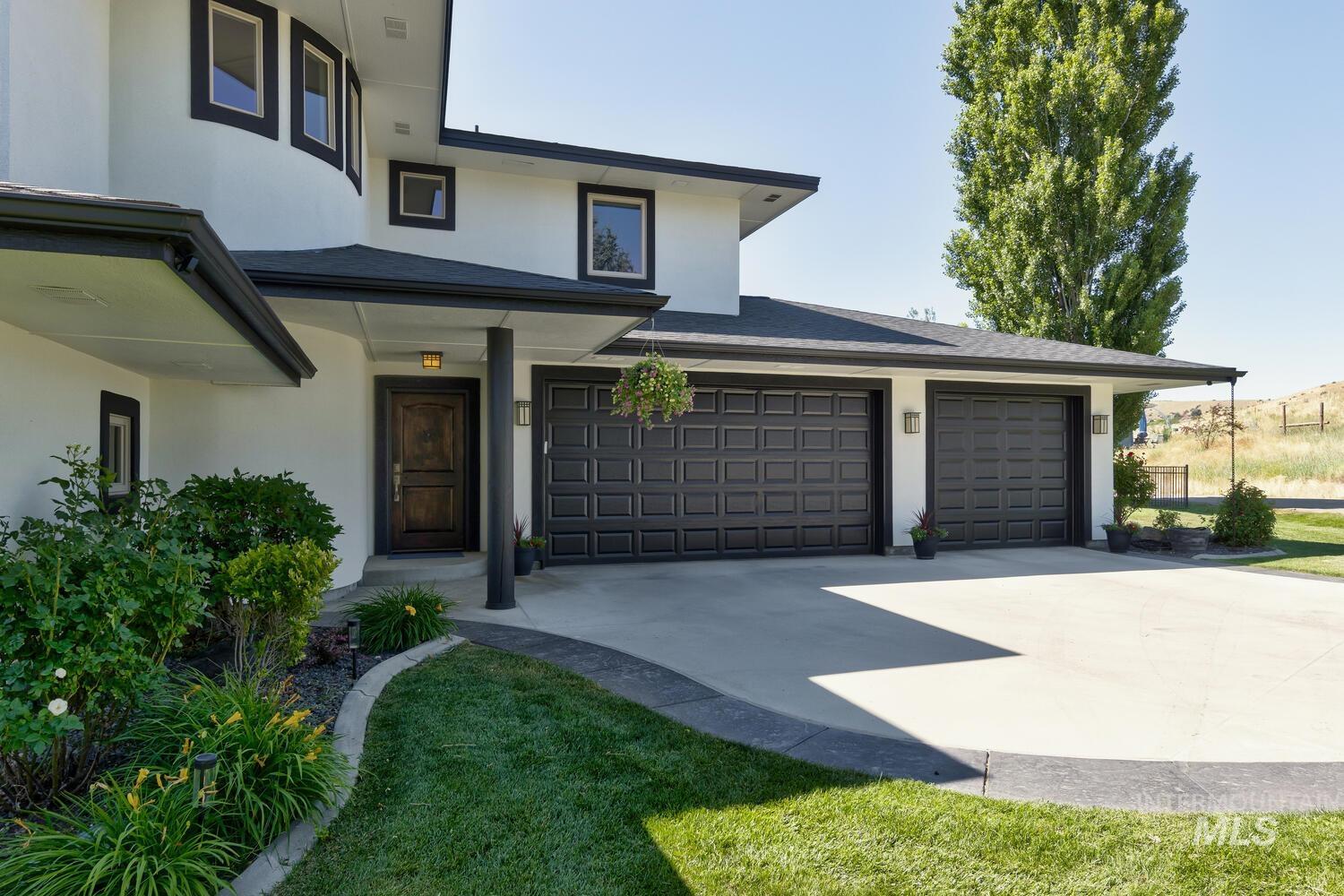 13122 N Lookout Circle