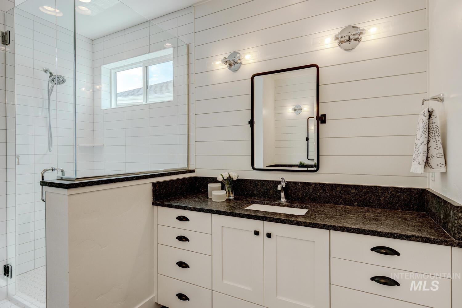 3968 W Hidden Springs Dr