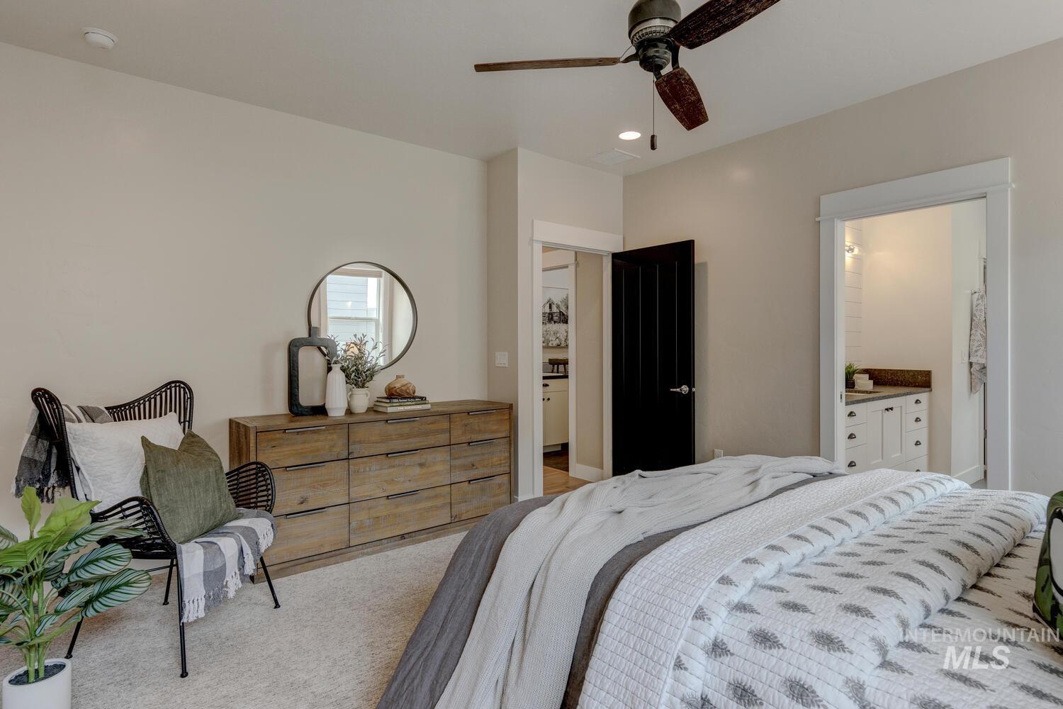 3968 W Hidden Springs Dr