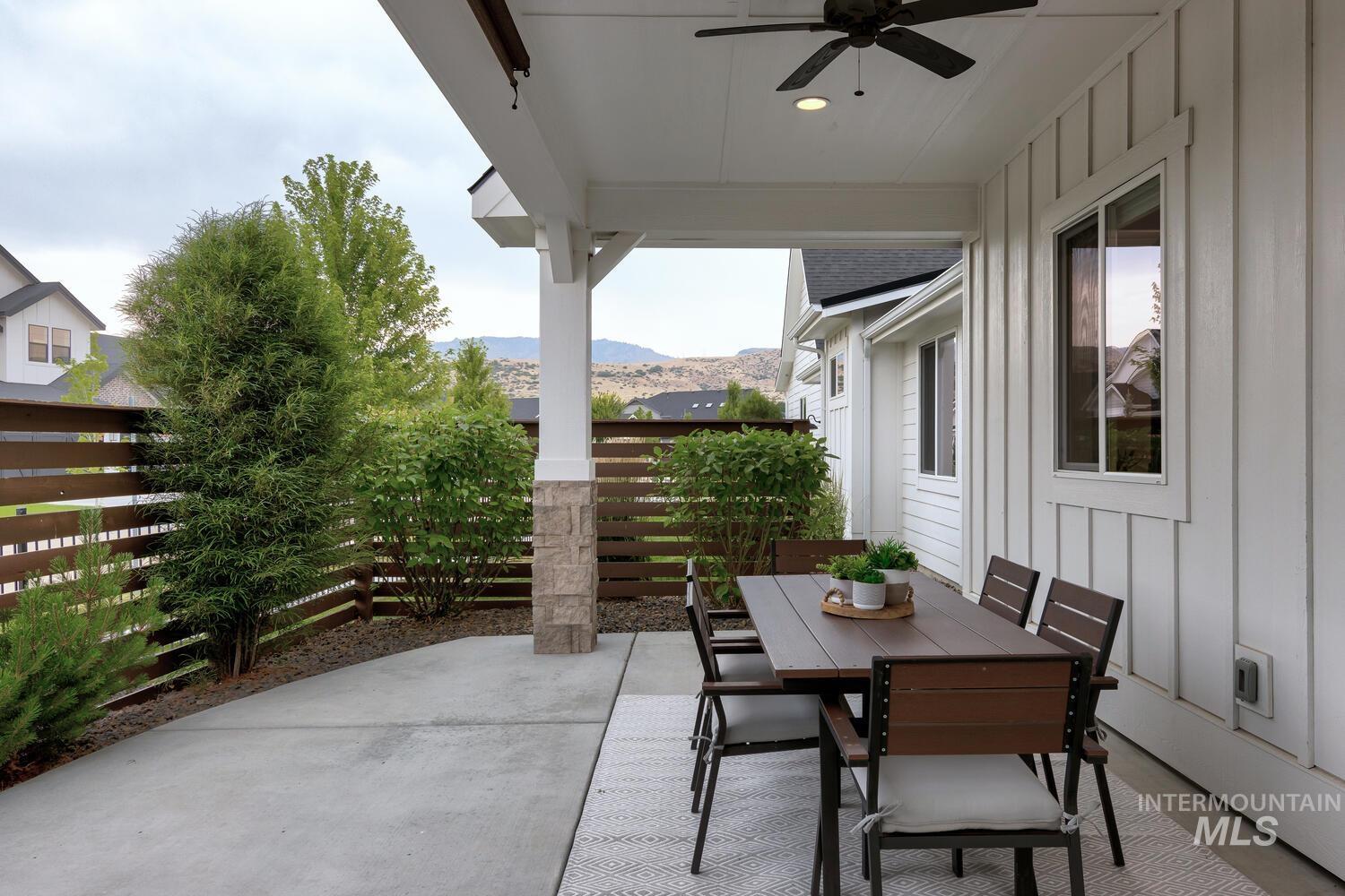 3968 W Hidden Springs Dr