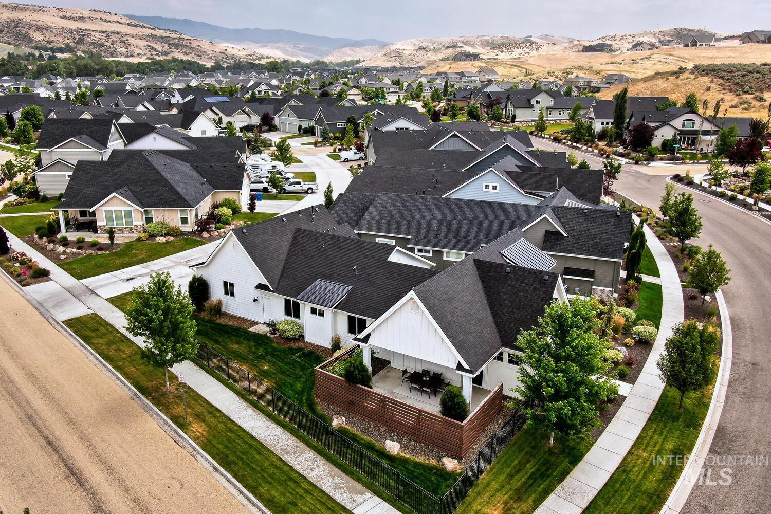 3968 W Hidden Springs Dr