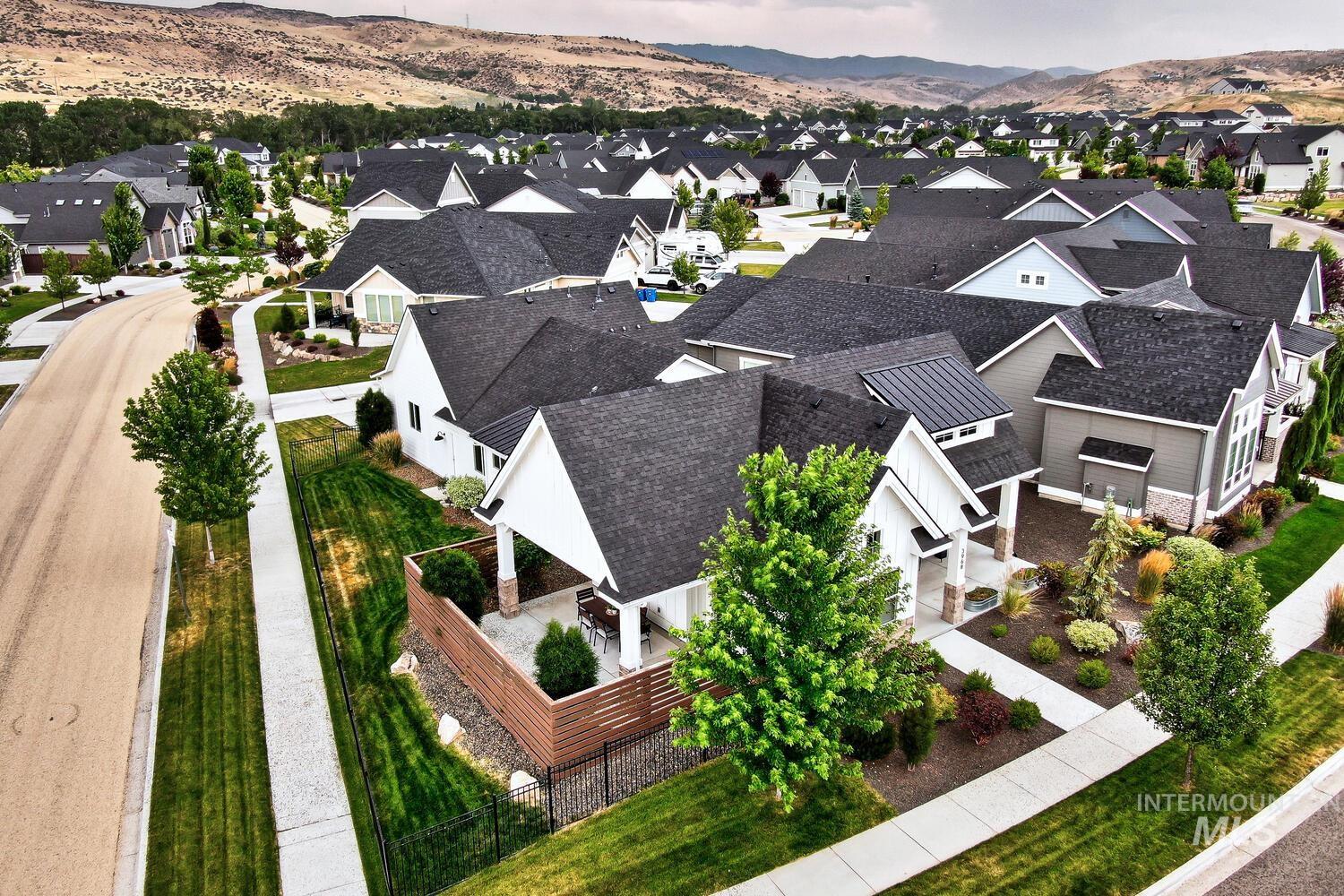 3968 W Hidden Springs Dr