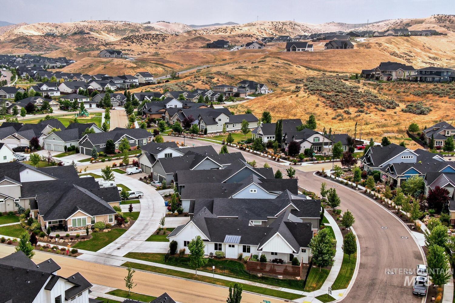 3968 W Hidden Springs Dr