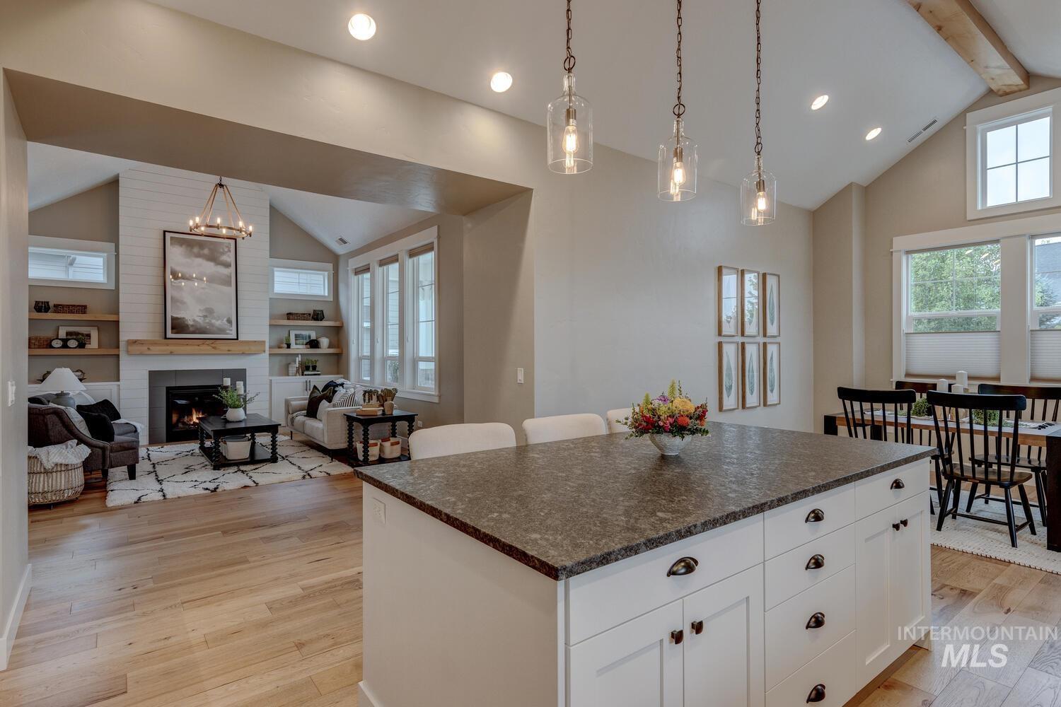 3968 W Hidden Springs Dr