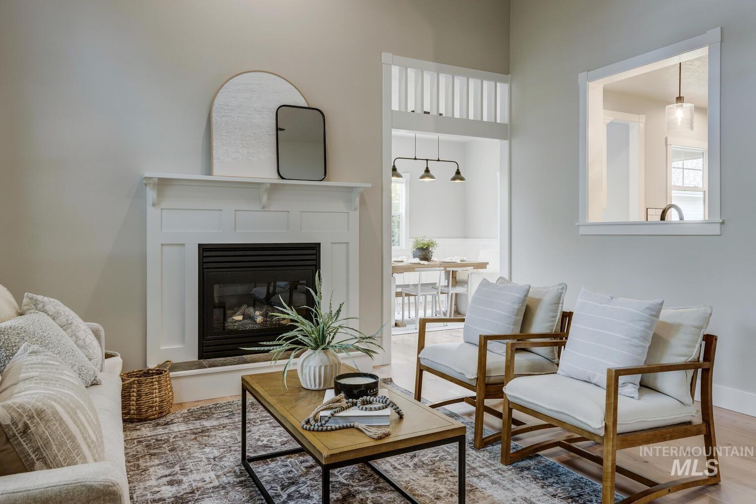 5745 W Farm Market Rd