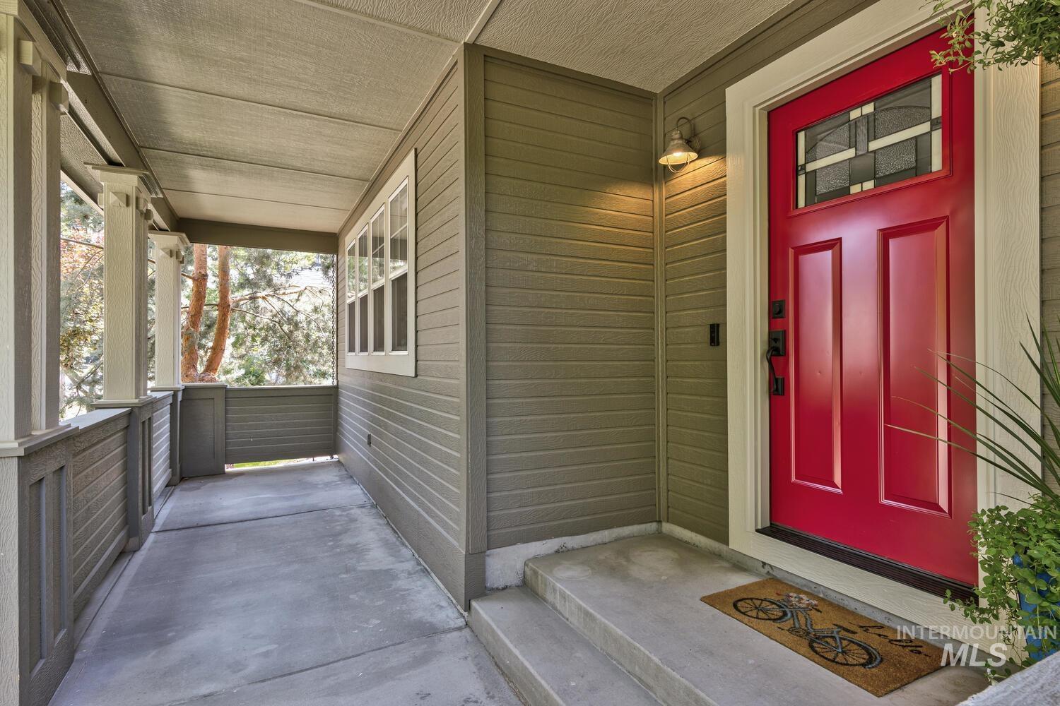 5745 W Farm Market Rd