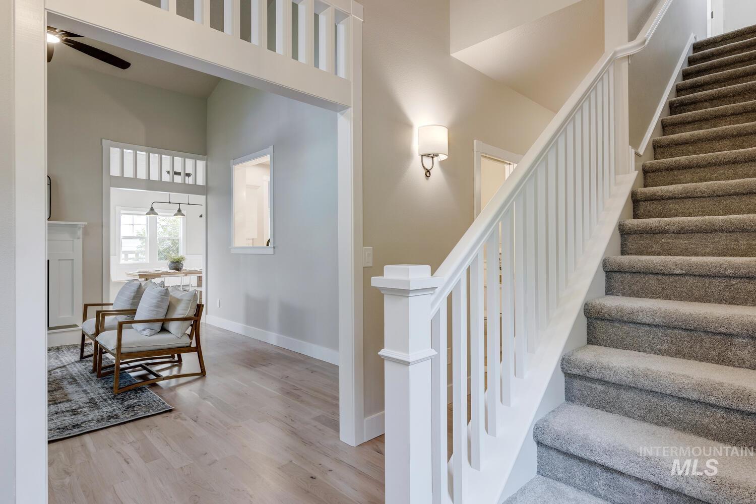 5745 W Farm Market Rd