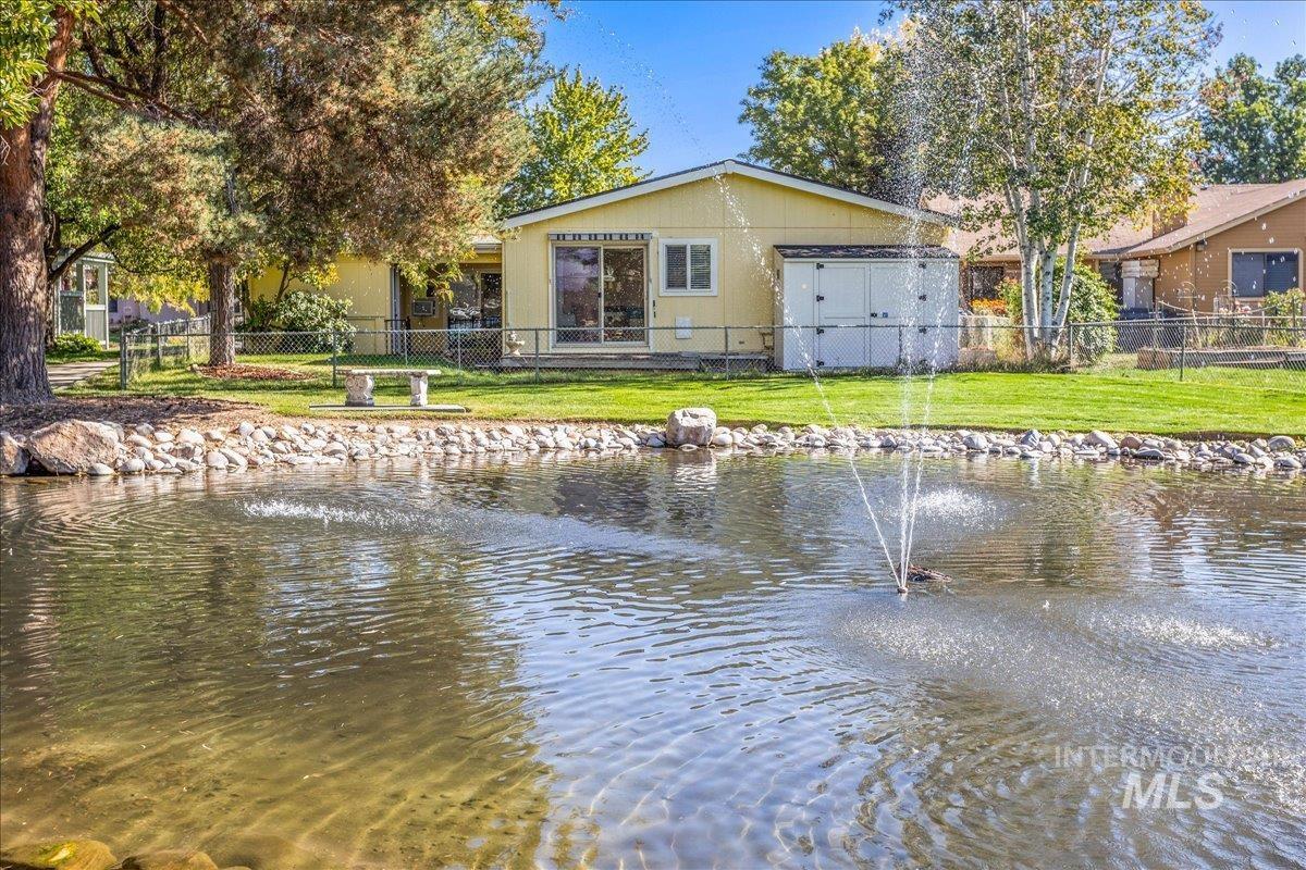 8380 W Willowpark Dr