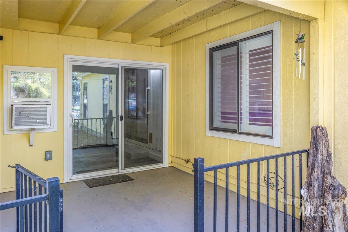 8380 W Willowpark Dr