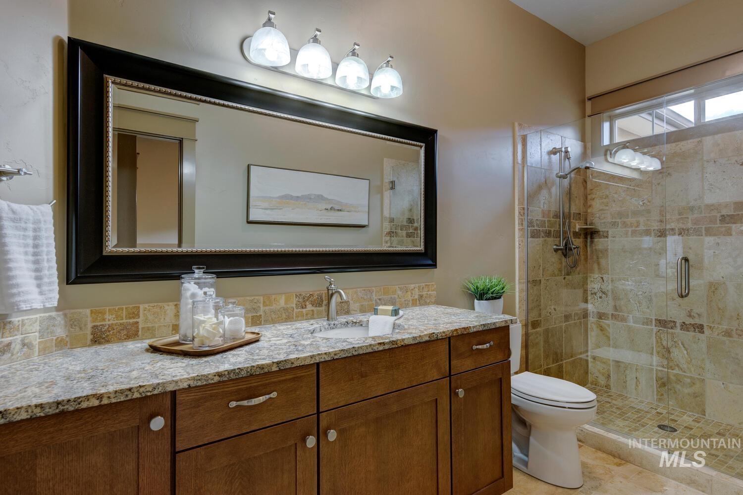 5560 W Chukar Butte Court