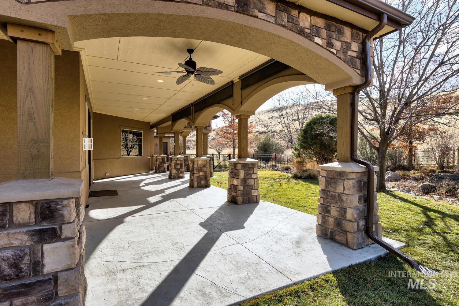 5560 W Chukar Butte Court