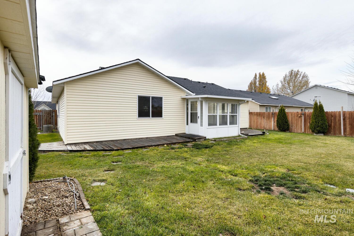 2148 W Crown Pointe Ave