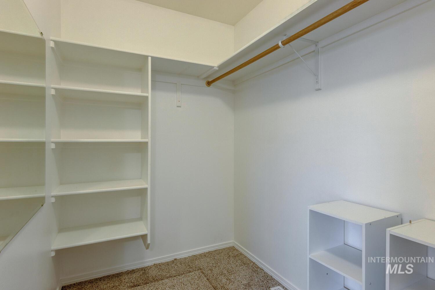 2148 W Crown Pointe Ave