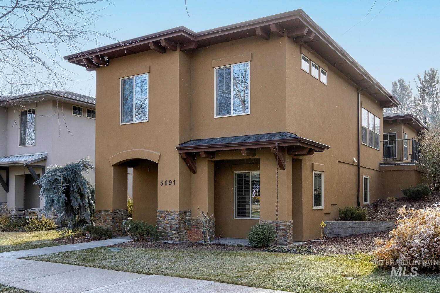 5691 W Hidden Springs Dr