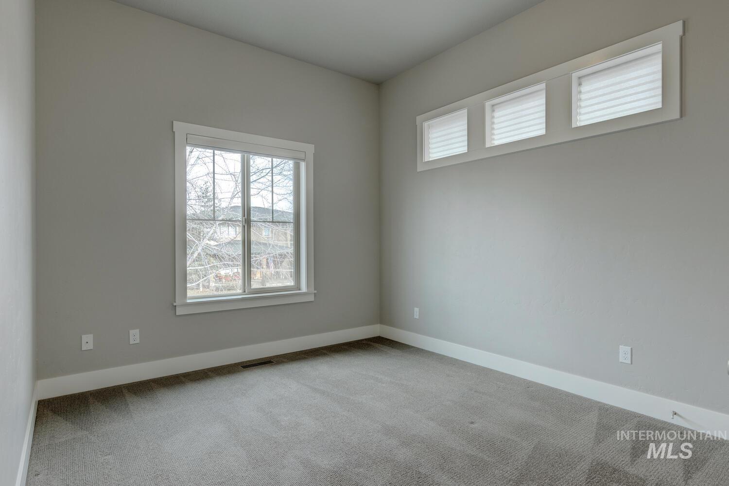 5691 W Hidden Springs Dr