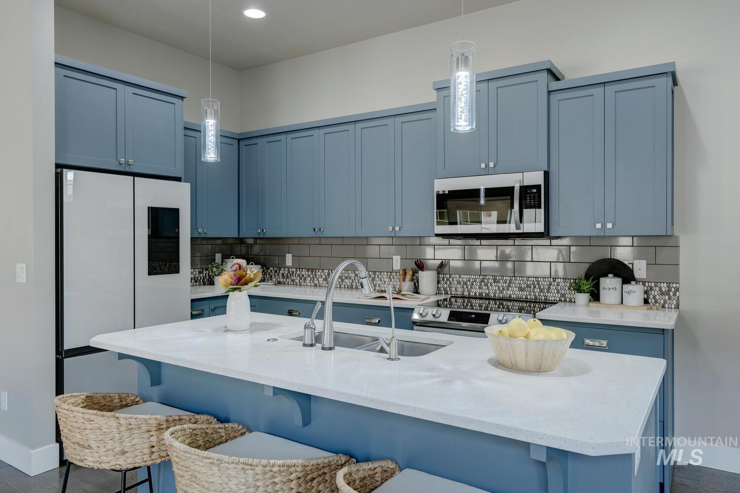 5691 W Hidden Springs Dr