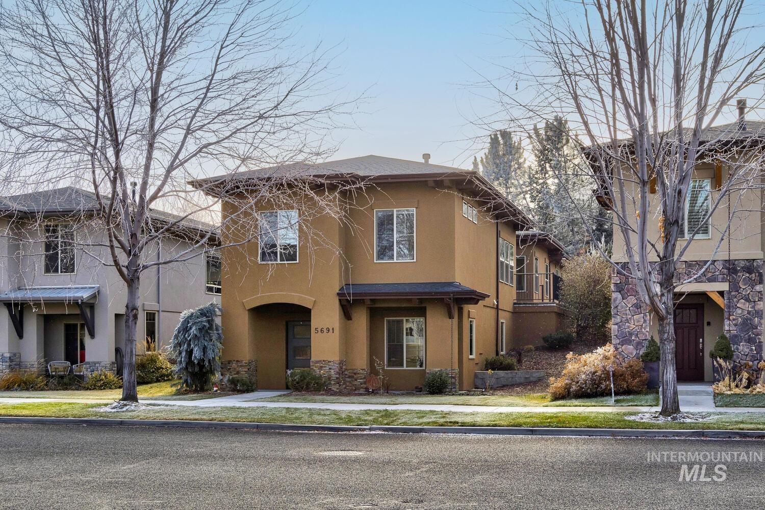 5691 W Hidden Springs Dr