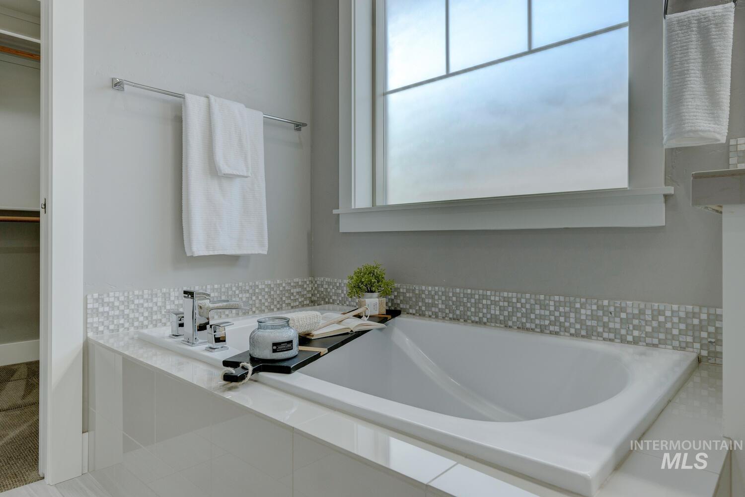 5691 W Hidden Springs Dr