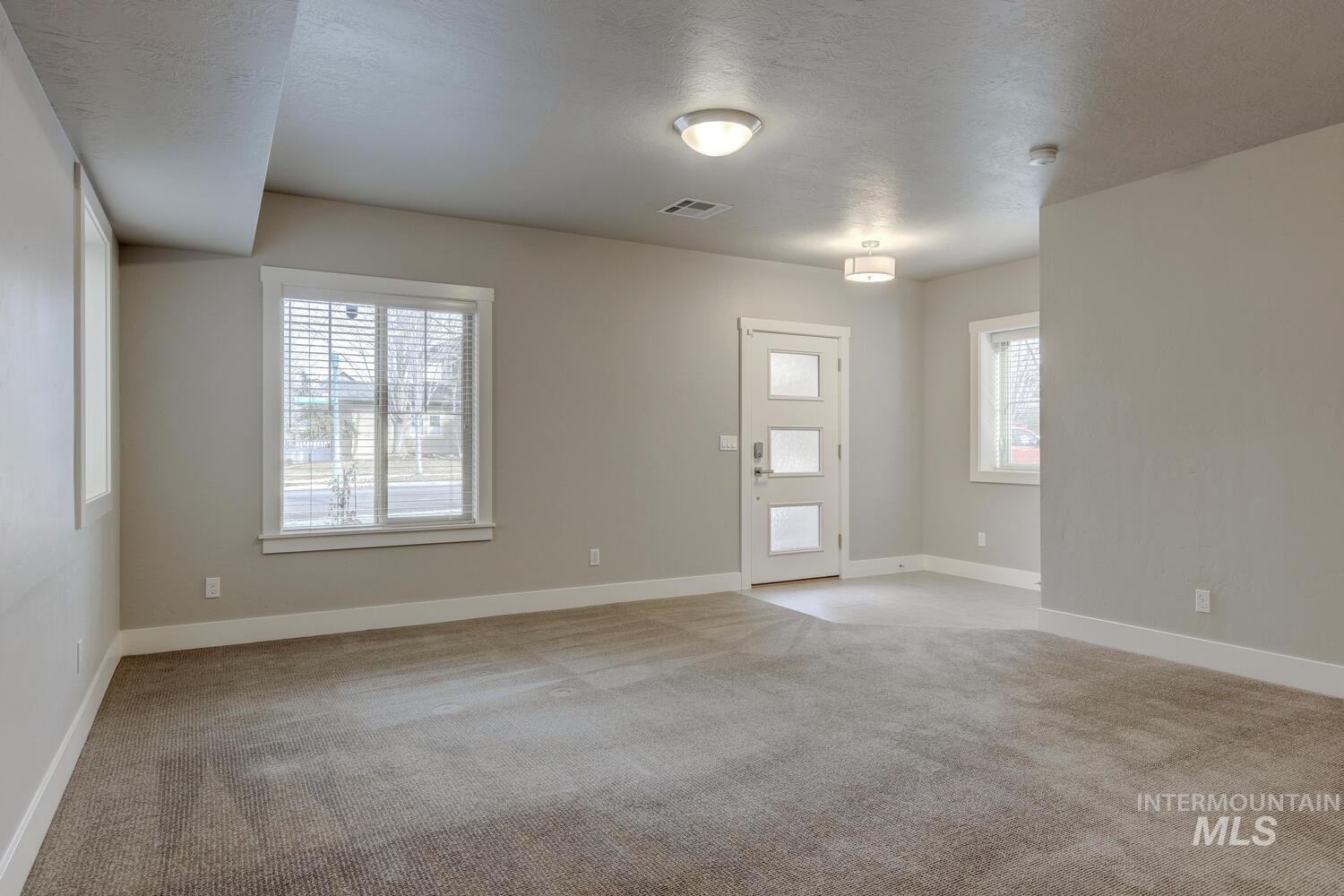 5691 W Hidden Springs Dr