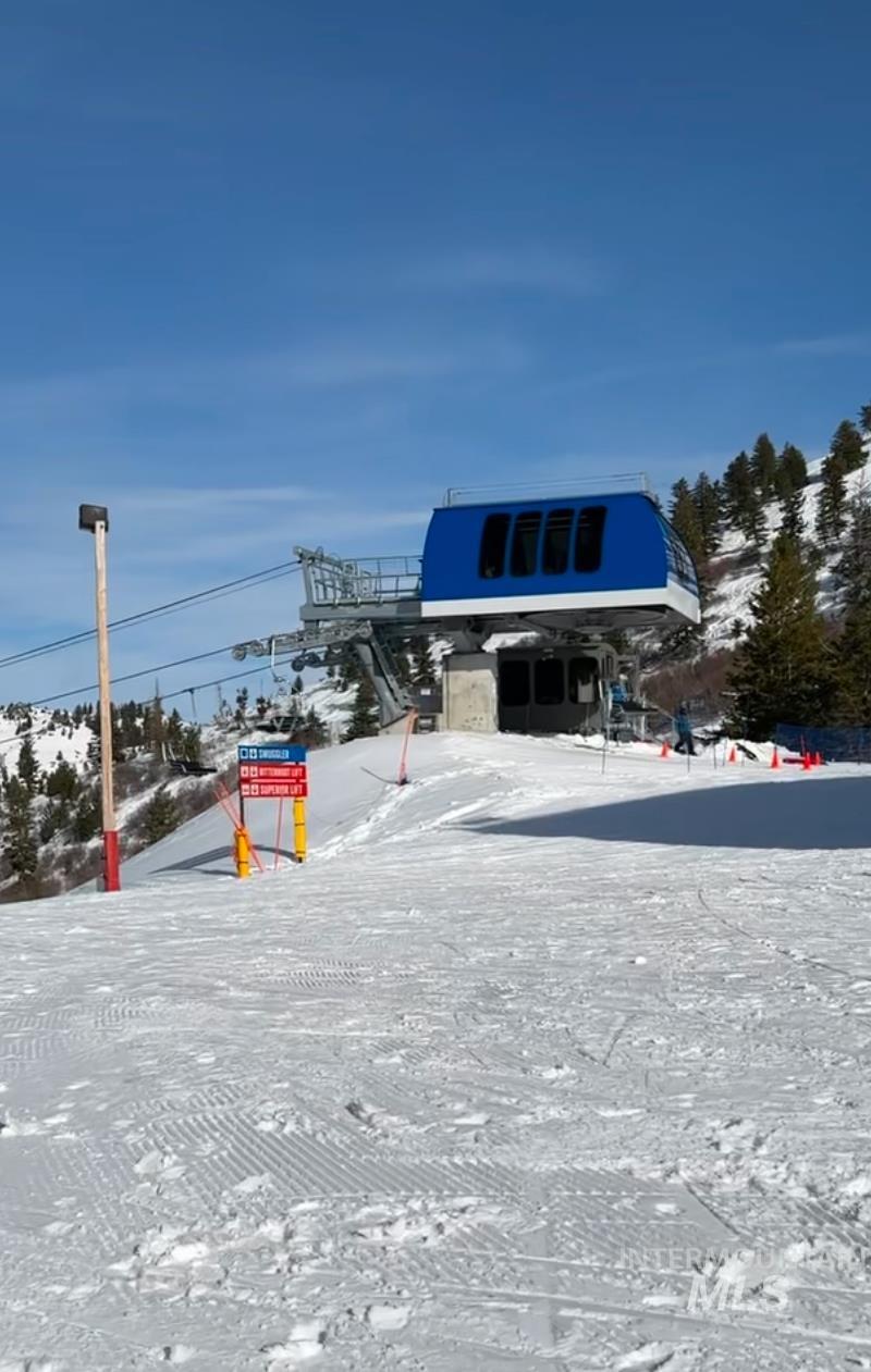 1751 N Bogus Basin Rd # 240F
