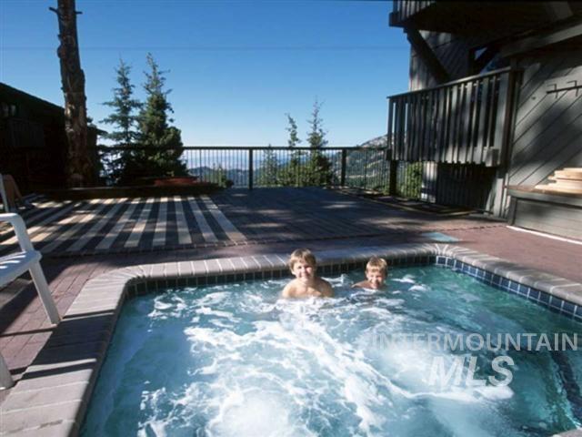 1751 N Bogus Basin Rd # 240F