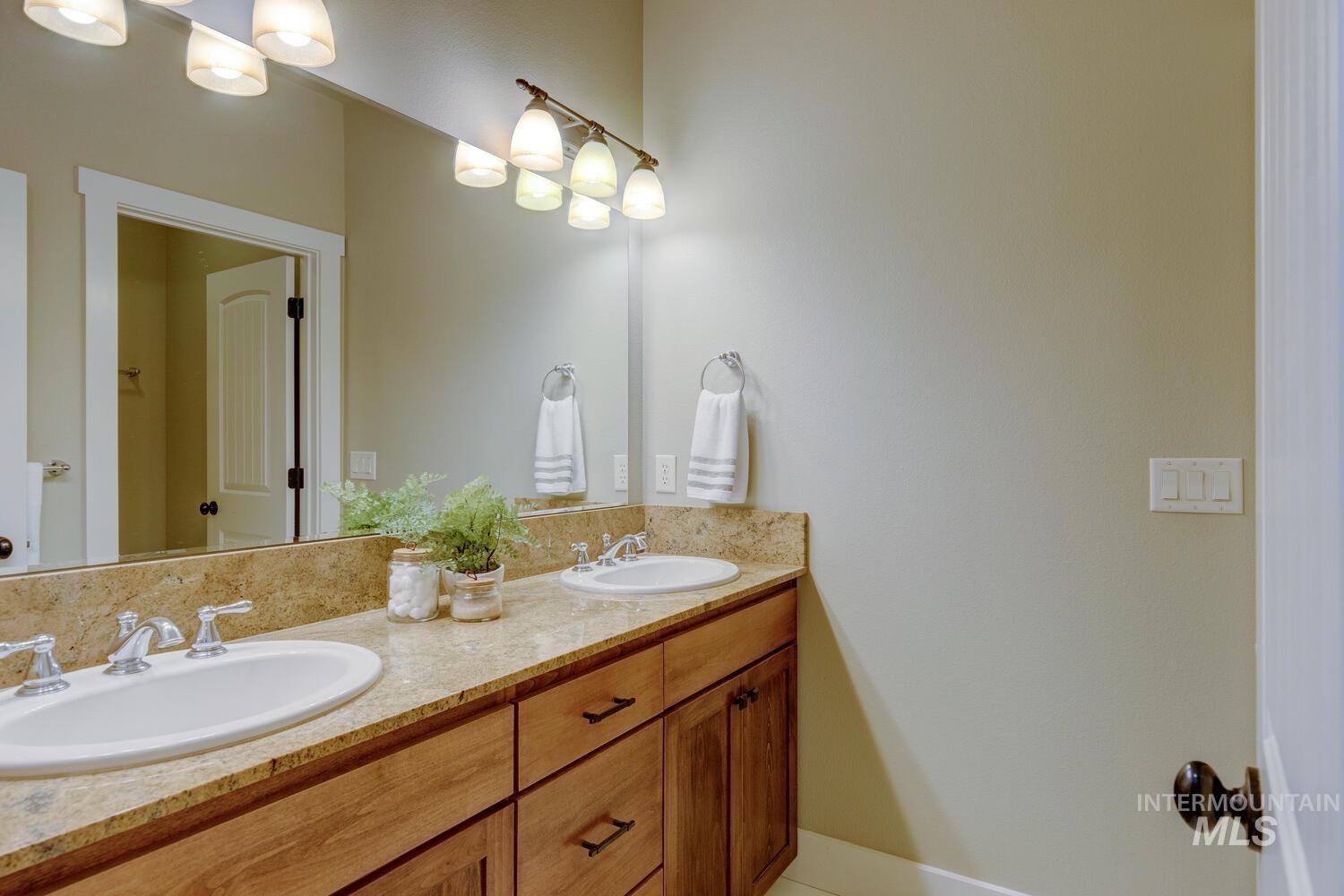 12126 N Humphreys Way