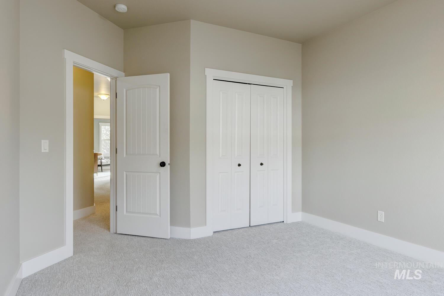 12126 N Humphreys Way