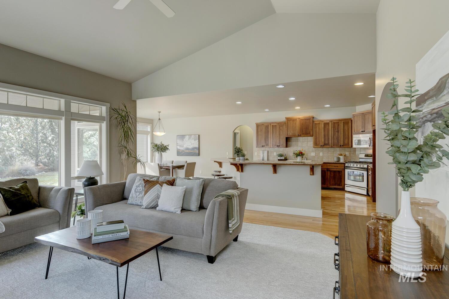 12126 N Humphreys Way