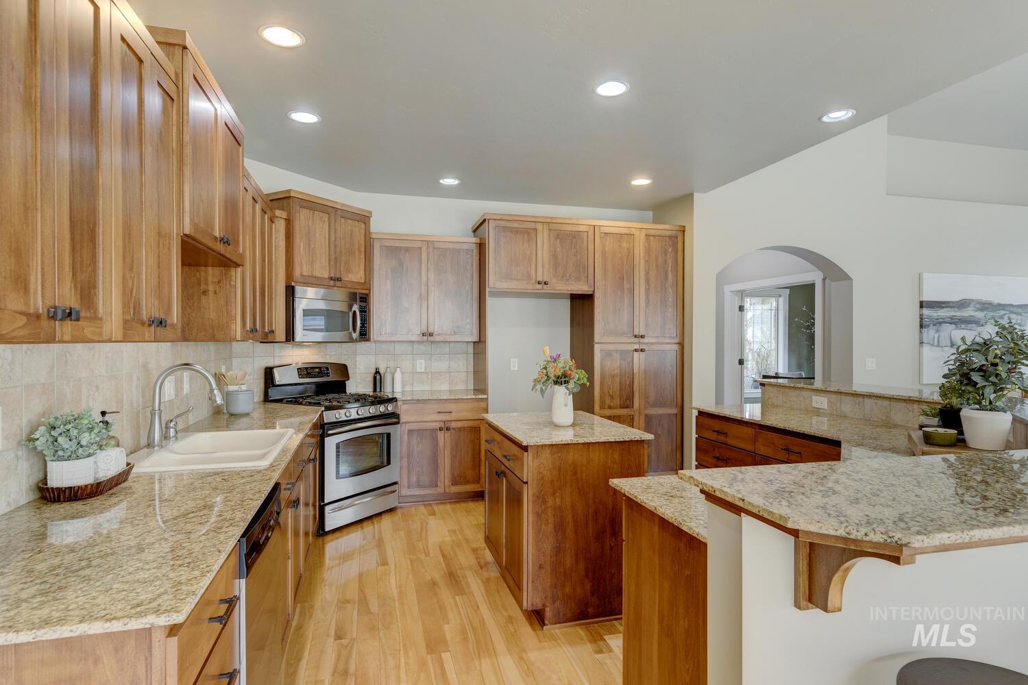 12126 N Humphreys Way