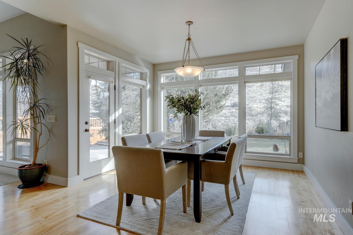 12126 N Humphreys Way