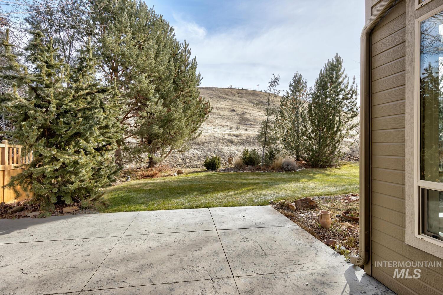 12126 N Humphreys Way