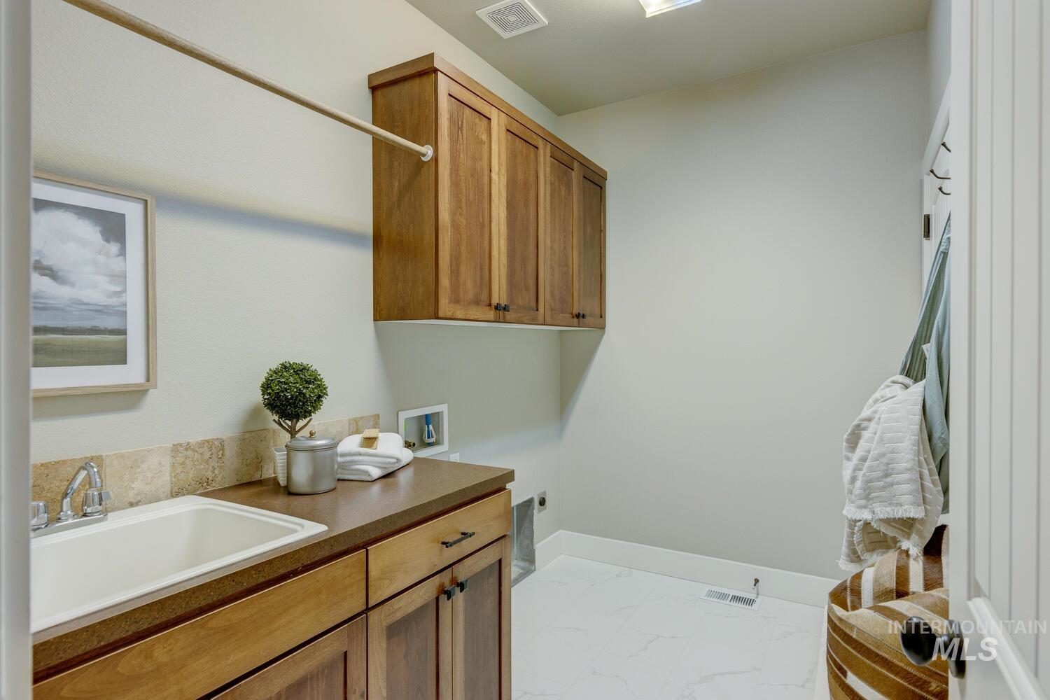 12126 N Humphreys Way