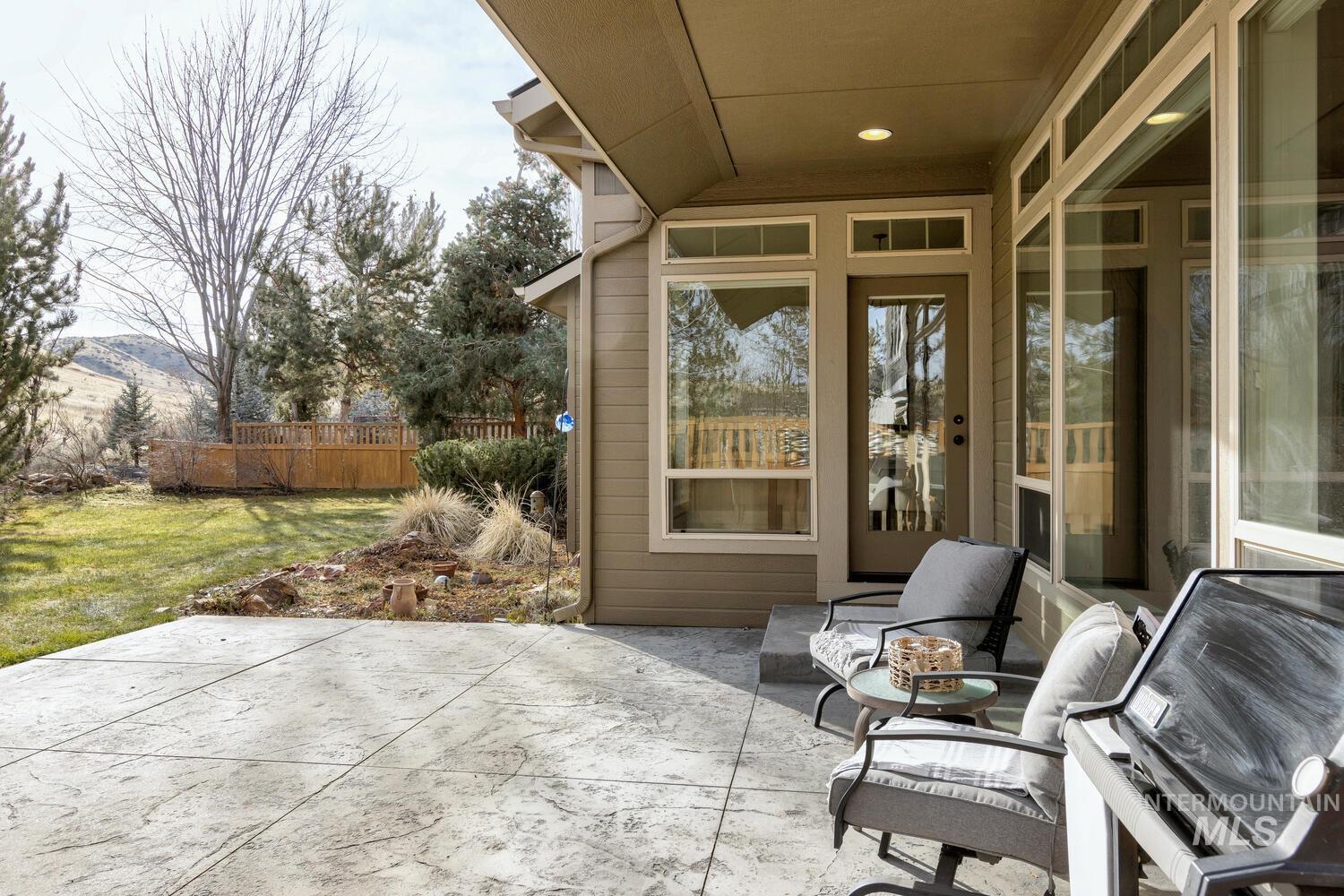 12126 N Humphreys Way