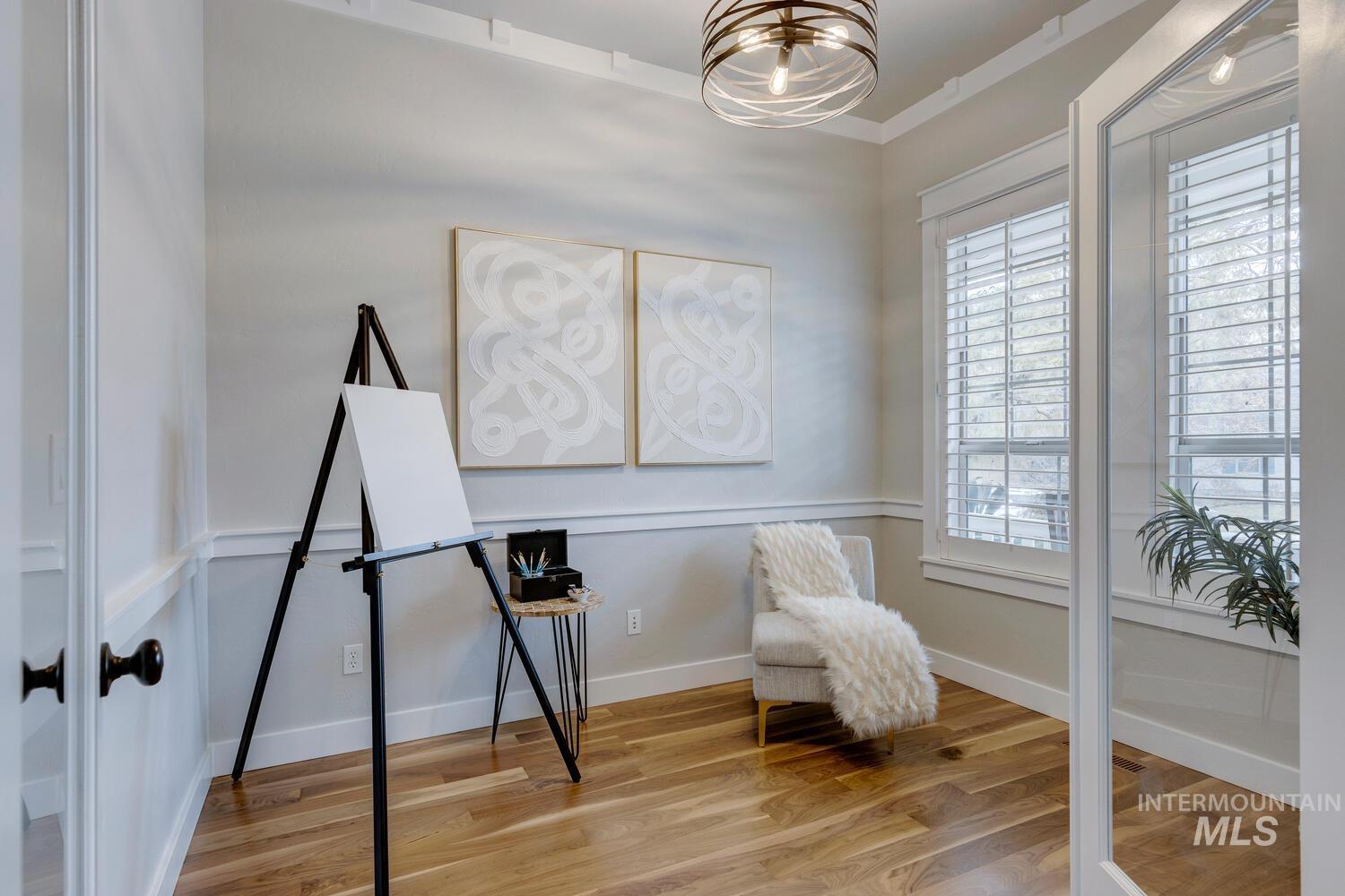 12021 N Humphreys Pl