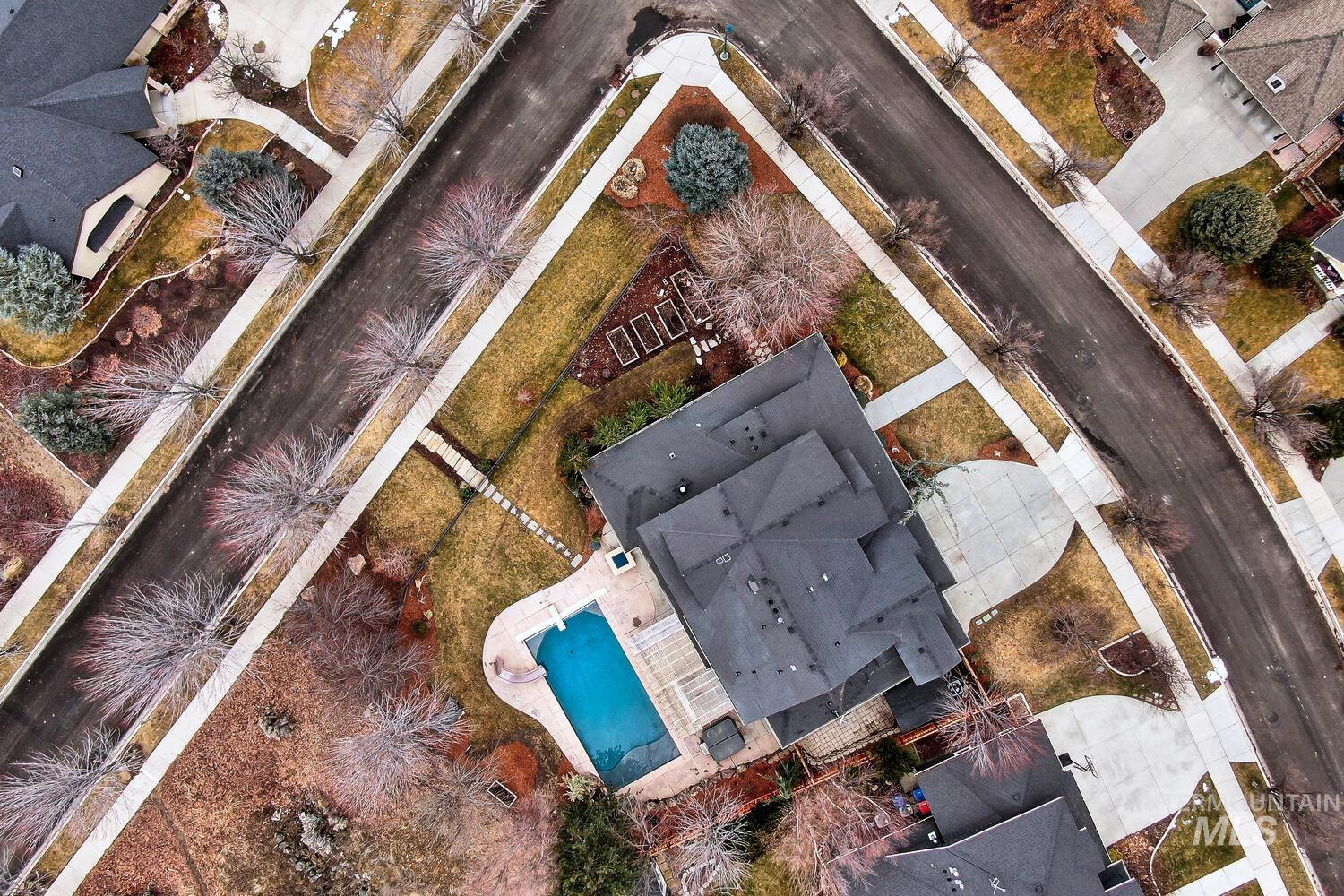 12021 N Humphreys Pl