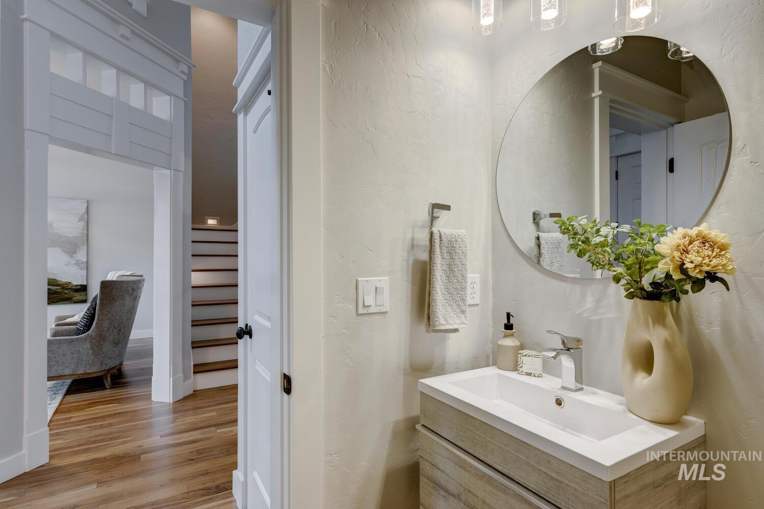 12021 N Humphreys Pl