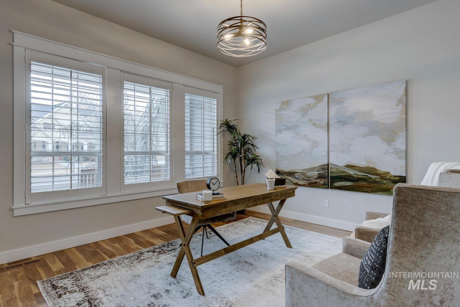 12021 N Humphreys Pl