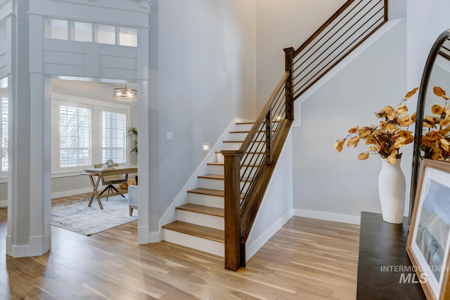 12021 N Humphreys Pl