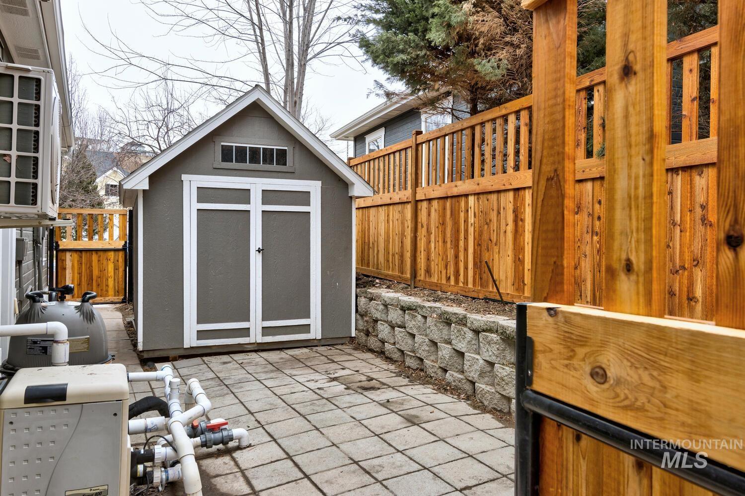 12021 N Humphreys Pl