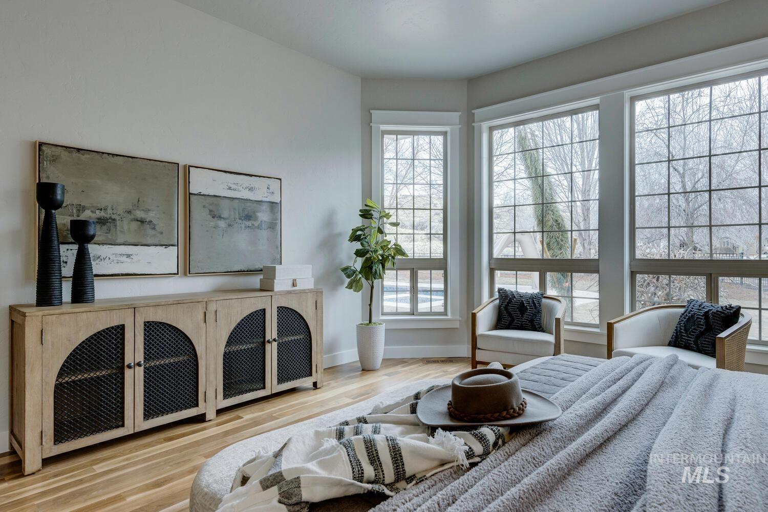 12021 N Humphreys Pl