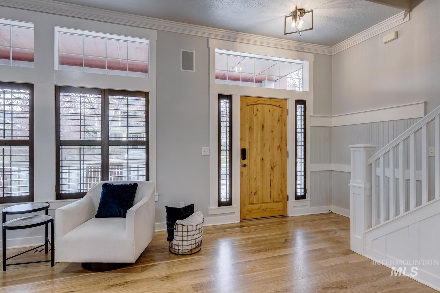 5218 W Hidden Springs Dr